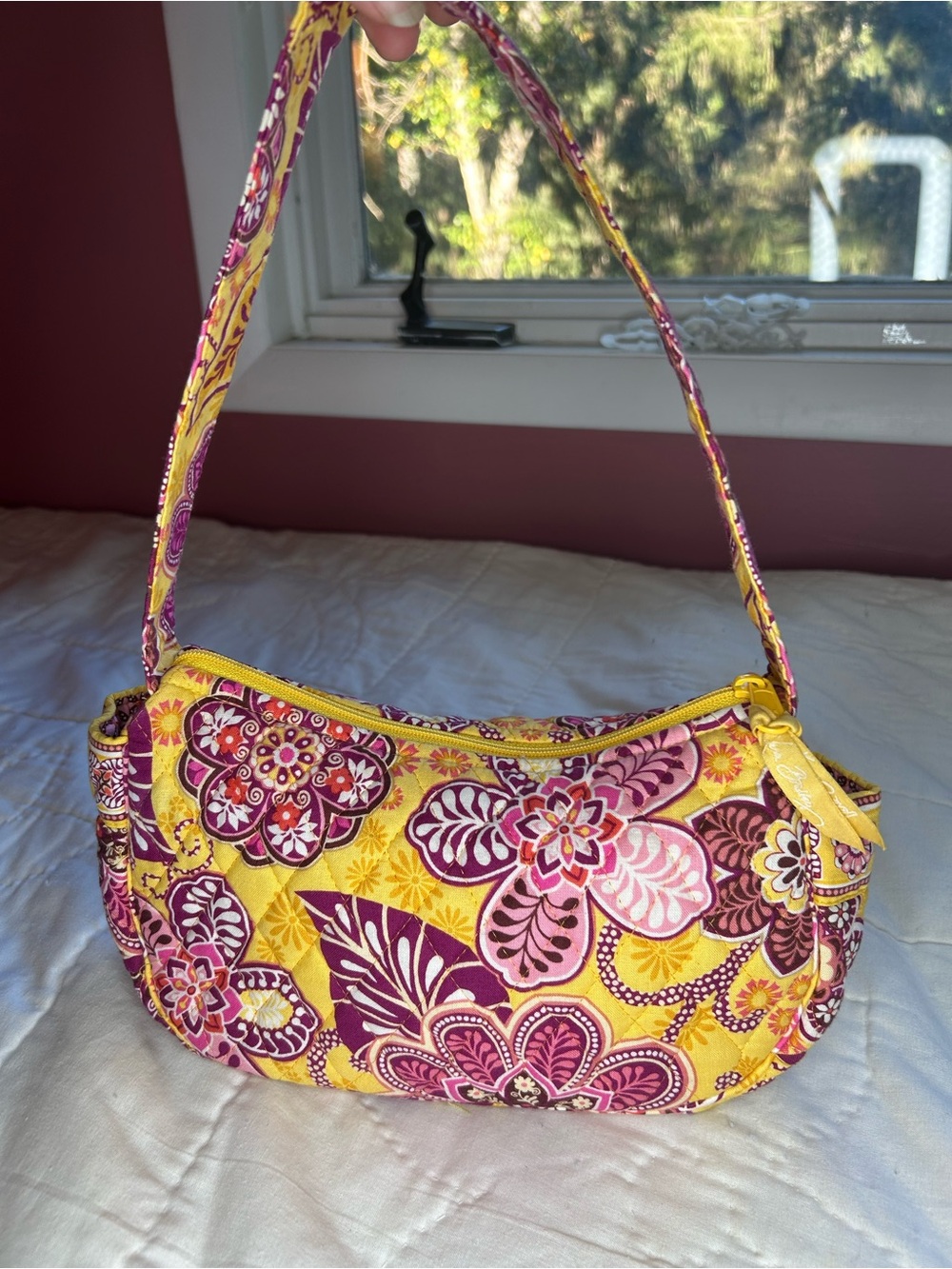 Vera Bradley Bali Gold Maggie Quilted Floral Shoulder Bag - Picture 2 of 6
